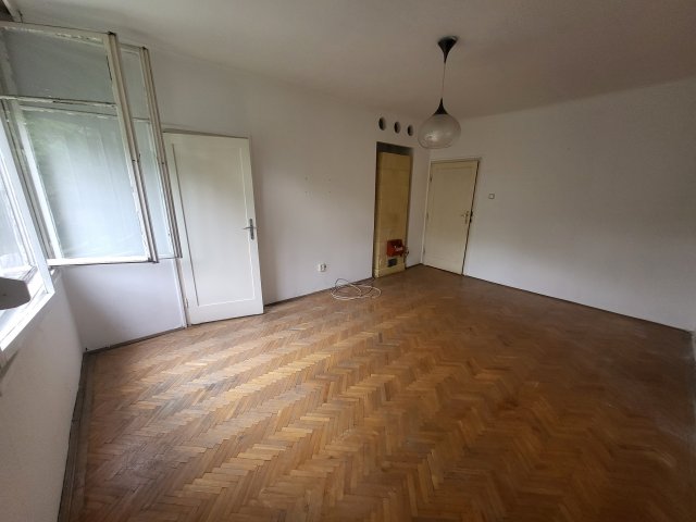 Eladó téglalakás, Budapesten, XIX. kerületben, Zengő utcában