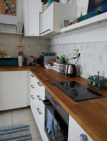 Eladó téglalakás, Zircen 42 M Ft, 1+1 szobás