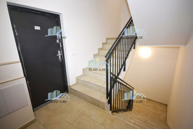 Eladó téglalakás, Szombathelyen 86.7 M Ft, 2+3 szobás