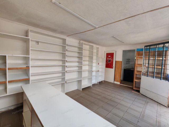 Eladó üzlethelyiség, Nyíregyházán 4.999 M Ft, 1 szobás