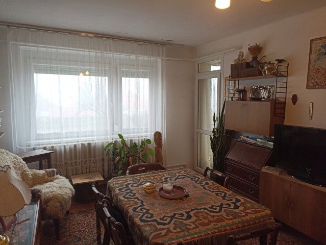 Eladó téglalakás, Kaposváron 69 M Ft, 2+1 szobás