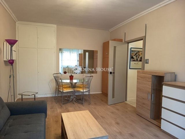 Eladó téglalakás, Budapesten, XVIII. kerületben 61.9 M Ft