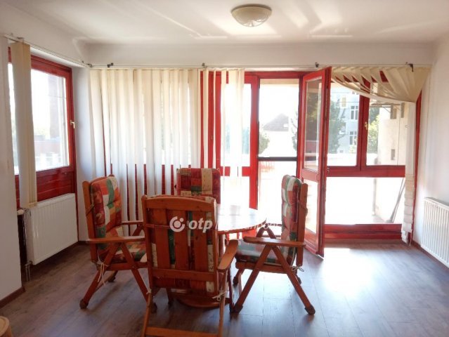 Eladó téglalakás, Dombóváron 26.3 M Ft, 1 szobás