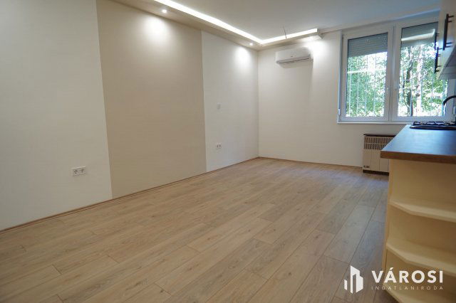 Eladó téglalakás, Nagykanizsán 25.9 M Ft, 2 szobás