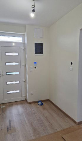 Eladó ikerház, Vecsésen 135 M Ft, 5 szobás