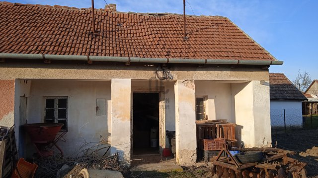 Eladó családi ház, Hosszúpályin 9.9 M Ft, 2 szobás