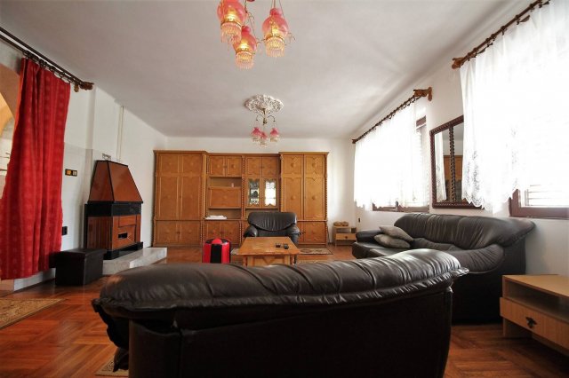 Eladó hotel, Gyulán 79 M Ft, 6 szobás / költözzbe.hu