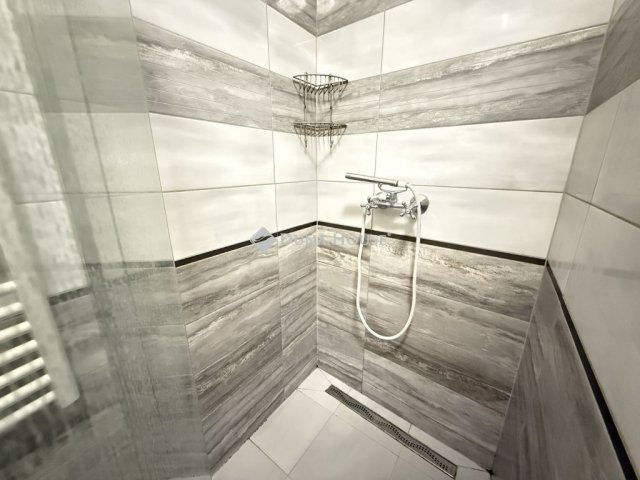 Eladó téglalakás, Budapesten, VIII. kerületben 49.9 M Ft