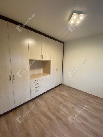 Eladó téglalakás, Győrött 69.9 M Ft, 2 szobás