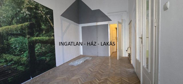 Eladó téglalakás, Budapesten, VII. kerületben, Erzsébet körúton