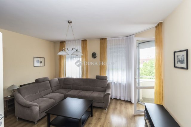 Kiadó téglalakás, albérlet, Szombathelyen, Kőszegi utcában