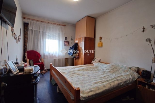 Eladó családi ház, Cserkeszőlőn 38.9 M Ft, 2 szobás