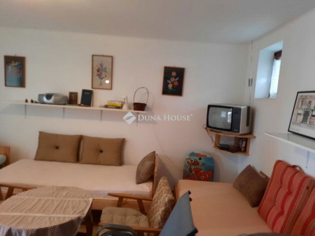 Eladó családi ház, Fonyódon 96 M Ft, 5 szobás