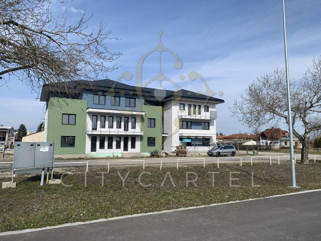 Eladó téglalakás, Fonyódon 72 M Ft, 2 szobás