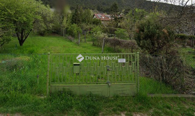 Eladó telek, Pilisborosjenőn, Ezüsthegyi úton 80 M Ft