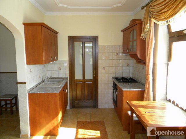 Eladó családi ház, Galambokon 360 M Ft, 21 szobás