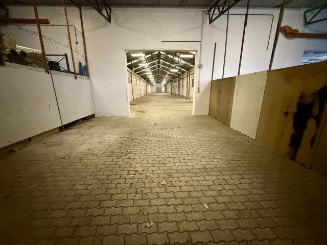 Kiadó ipari ingatlan, Móron 1100 E Ft / hó, 2 szobás