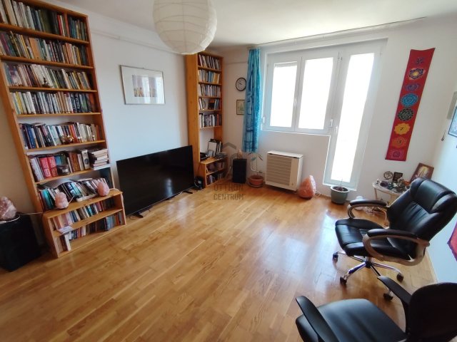 Eladó téglalakás, Szegeden, Szent István téren 59 M Ft