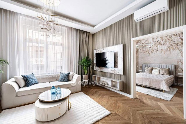 Eladó téglalakás, Budapesten, V. kerületben 199.9 M Ft, 3 szobás