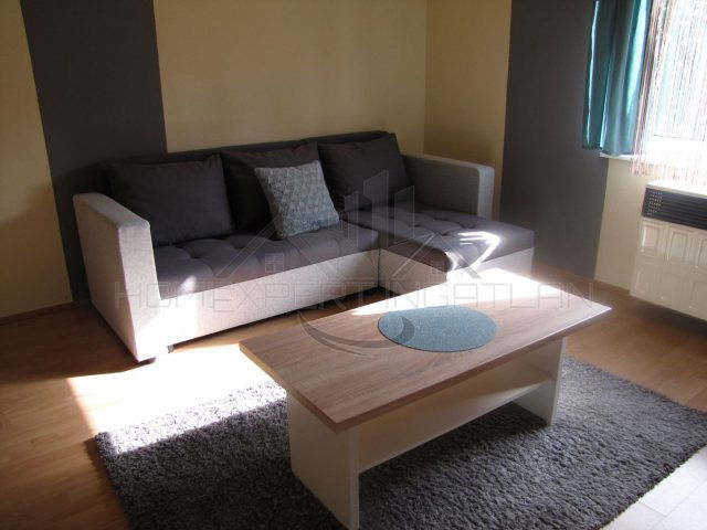 Kiadó téglalakás, albérlet, Pápán 120 E Ft / hó, 2 szobás