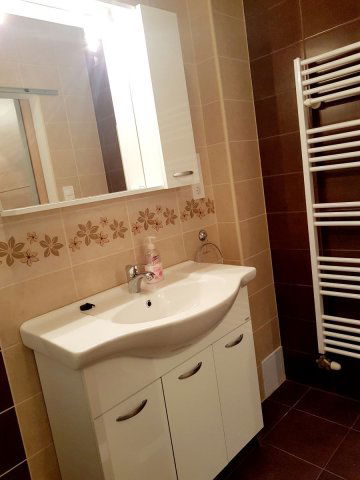 Kiadó téglalakás, albérlet, XIII. kerületben, Váci úton