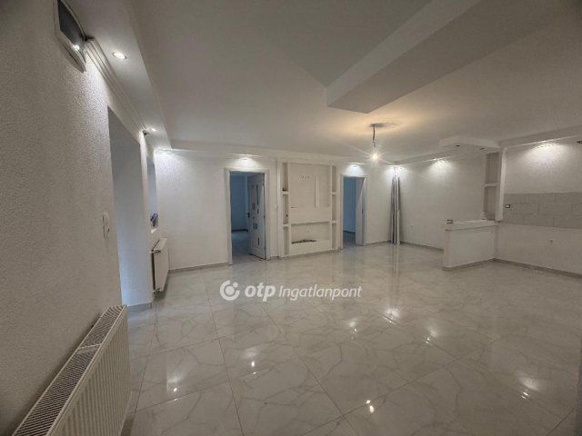 Eladó családi ház, Békéscsabán 45.5 M Ft, 2+1 szobás