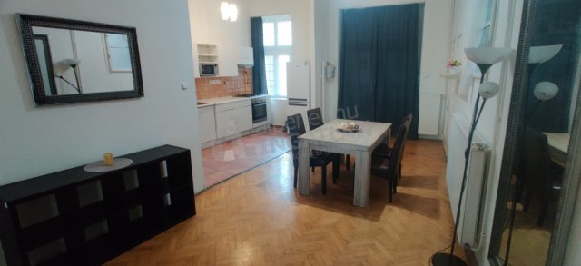 Kiadó téglalakás, albérlet, IX. kerületben, Üllői úton