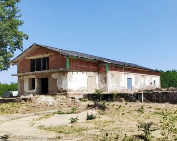 Eladó ipari ingatlan, Dabason 86 M Ft / költözzbe.hu