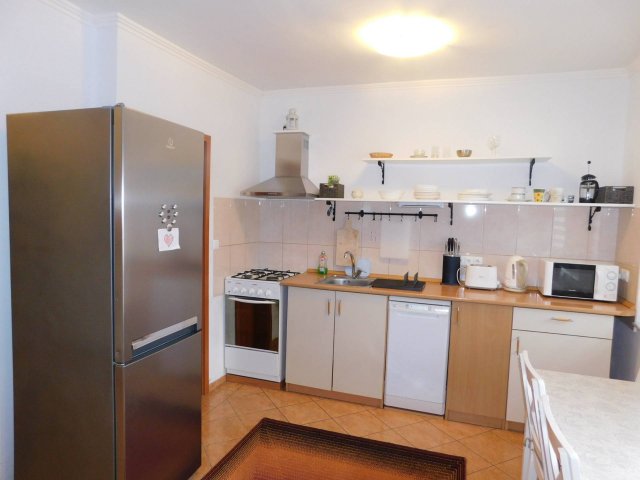 Eladó családi ház, Hévízen 108.433 M Ft, 2+6 szobás