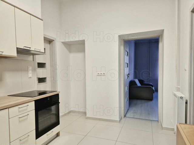 Kiadó téglalakás, albérlet, Győrött 200 E Ft / hó, 2+1 szobás