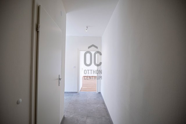 Eladó téglalakás, Szekszárdon, Alisca utcában 44 M Ft, 2 szobás