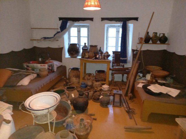 Eladó családi ház, Nagykörűn 9.99 M Ft, 2 szobás