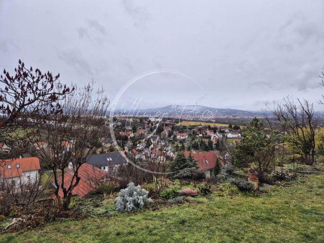 Eladó családi ház, Pécsett 113 M Ft, 4 szobás