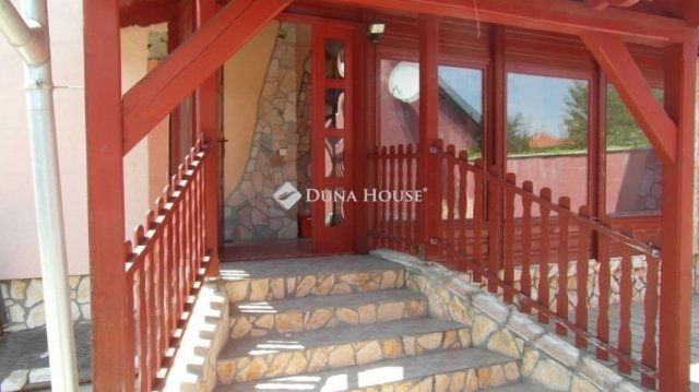 Eladó családi ház, Kozármislenyen 128.5 M Ft, 5 szobás