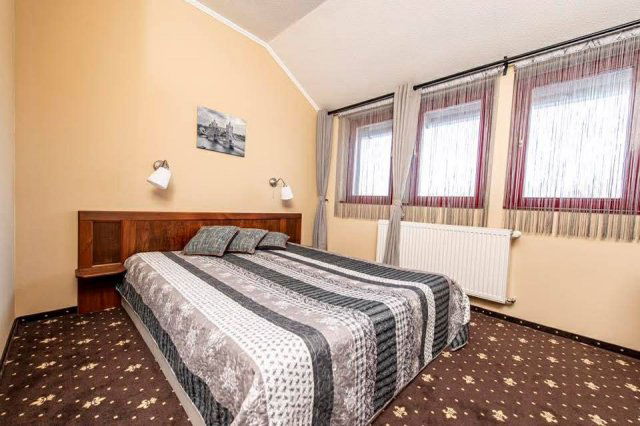 Eladó üzlethelyiség, Mátraszentimrén 350 M Ft, 7 szobás