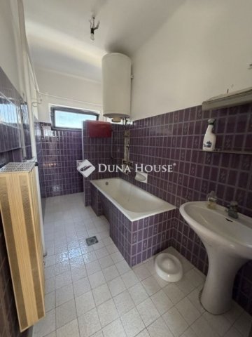 Eladó családi ház, Budapesten, XXI. kerületben 90 M Ft, 6 szobás