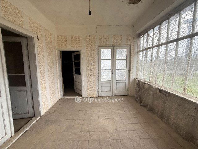 Eladó családi ház, Tápiógyörgyén 14.9 M Ft, 2 szobás