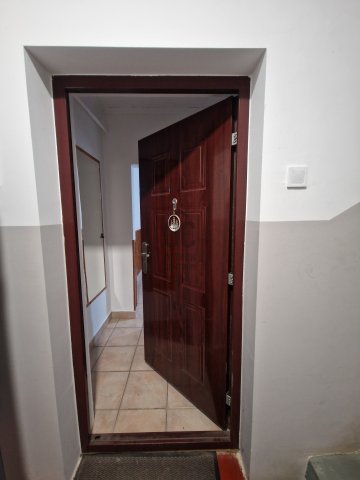 Eladó téglalakás, Gödöllőn 80 M Ft, 3 szobás