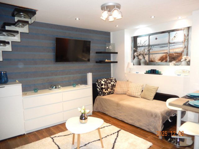 Eladó téglalakás, Budapesten, VII. kerületben, Damjanich utcában