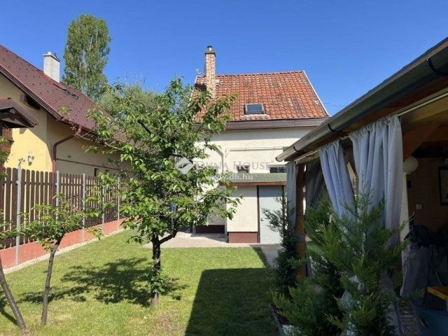 Eladó családi ház, Dunaharasztin 79.9 M Ft, 2 szobás