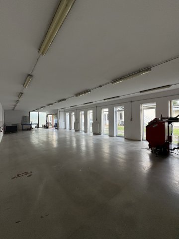 Kiadó ipari ingatlan, XV. kerületben, Gábor Áron utcában