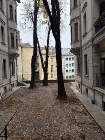 Eladó téglalakás, Budapesten, I. kerületben, Batthyány utcában