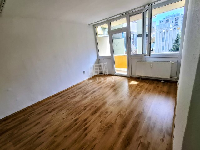Eladó panellakás, Budapesten, VIII. kerületben 84.5 M Ft