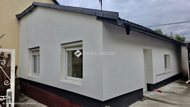 Eladó családi ház, Budapesten, XX. kerületben, Mártírok útján