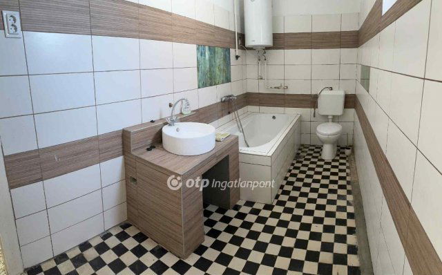 Eladó családi ház, Homokbödögén 24.9 M Ft, 3 szobás