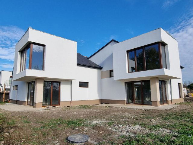 Eladó ikerház, Diósdon 149 M Ft, 4+1 szobás