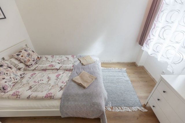 Eladó téglalakás, Budapesten, VII. kerületben 79.9 M Ft