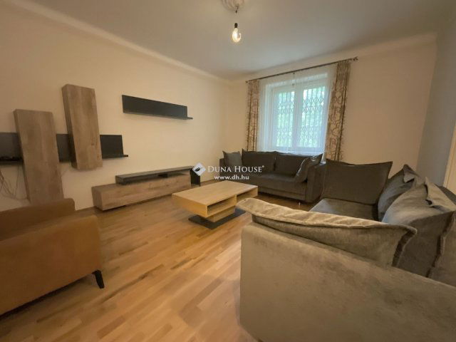 Eladó téglalakás, Budapesten, XI. kerületben 124.9 M Ft