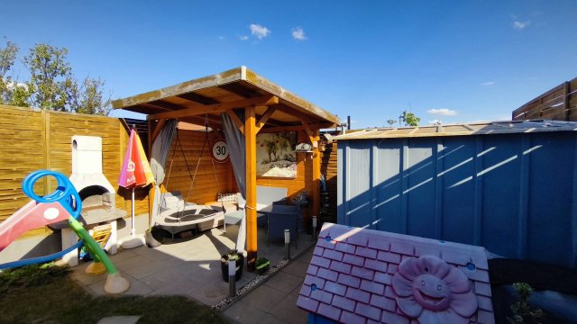 Eladó sorház, Délegyházán 69.99 M Ft, 1+2 szobás