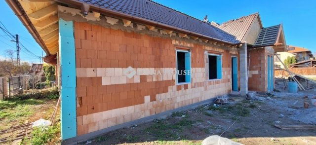 Eladó családi ház, Budapesten, XVI. kerületben 165 M Ft